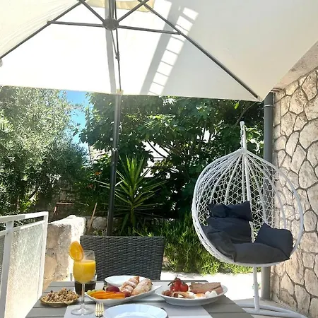 Gasthof Sun&fun Hvar Town