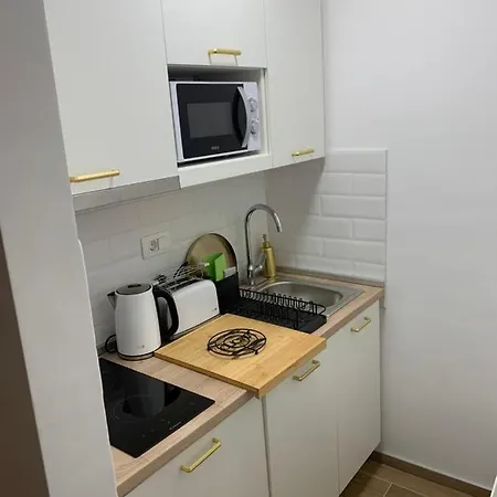 Sun&fun Πανσιόν Χβαρ