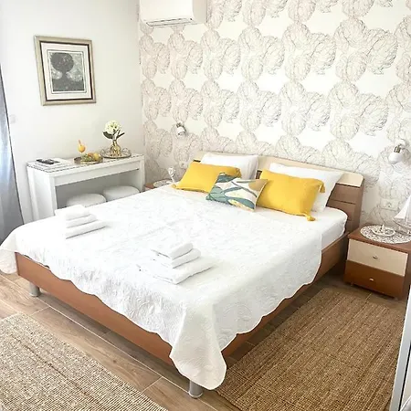 Sun&fun Guest house Hvar Town